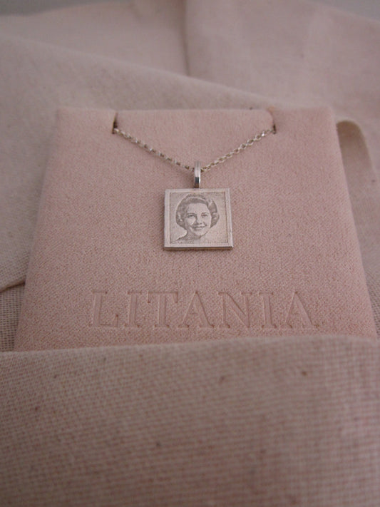 The Memory Pendant